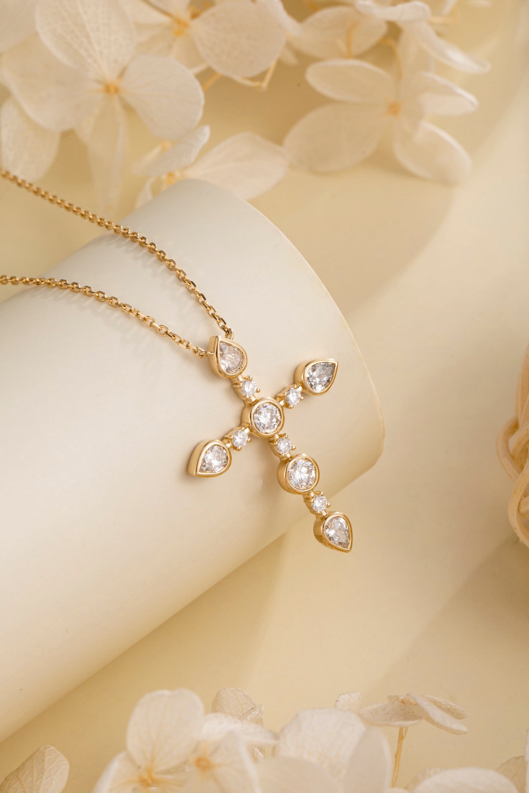 14K Gelbgold Laborgezüchteter  – Bezels Set Pendant Bewertung und Preis